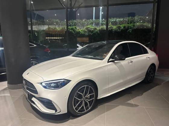 MERCEDES-BENZ C 300 2.0 EQ BOOST HÍBRIDO AMG LINE 9G-TRONIC